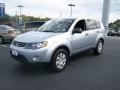 Cool Silver Metallic 2008 Mitsubishi Outlander ES