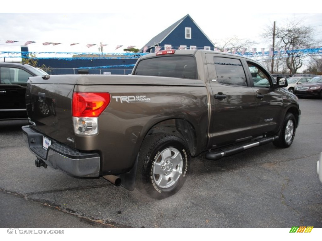 2008 Tundra SR5 CrewMax 4x4 - Pyrite Mica / Beige photo #6