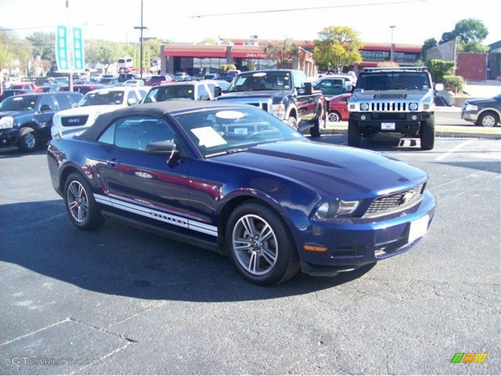 2010 Mustang V6 Premium Convertible - Kona Blue Metallic / Charcoal Black photo #1
