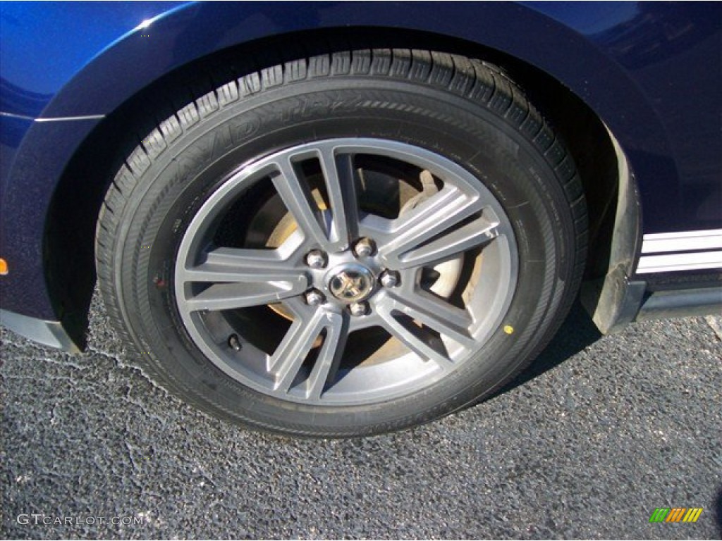 2010 Mustang V6 Premium Convertible - Kona Blue Metallic / Charcoal Black photo #7