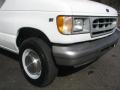 Oxford White - E Series Van E250 Commercial Photo No. 2