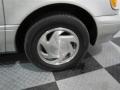 2002 Silver Shadow Pearl Toyota Sienna XLE  photo #8