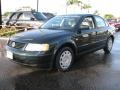 Royal Green Pearl - Passat GLS Sedan Photo No. 5