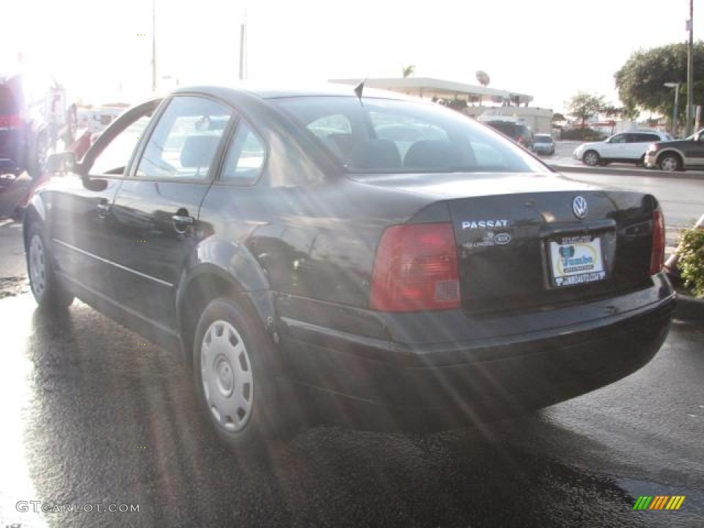 1999 Passat GLS Sedan - Royal Green Pearl / Grey photo #7