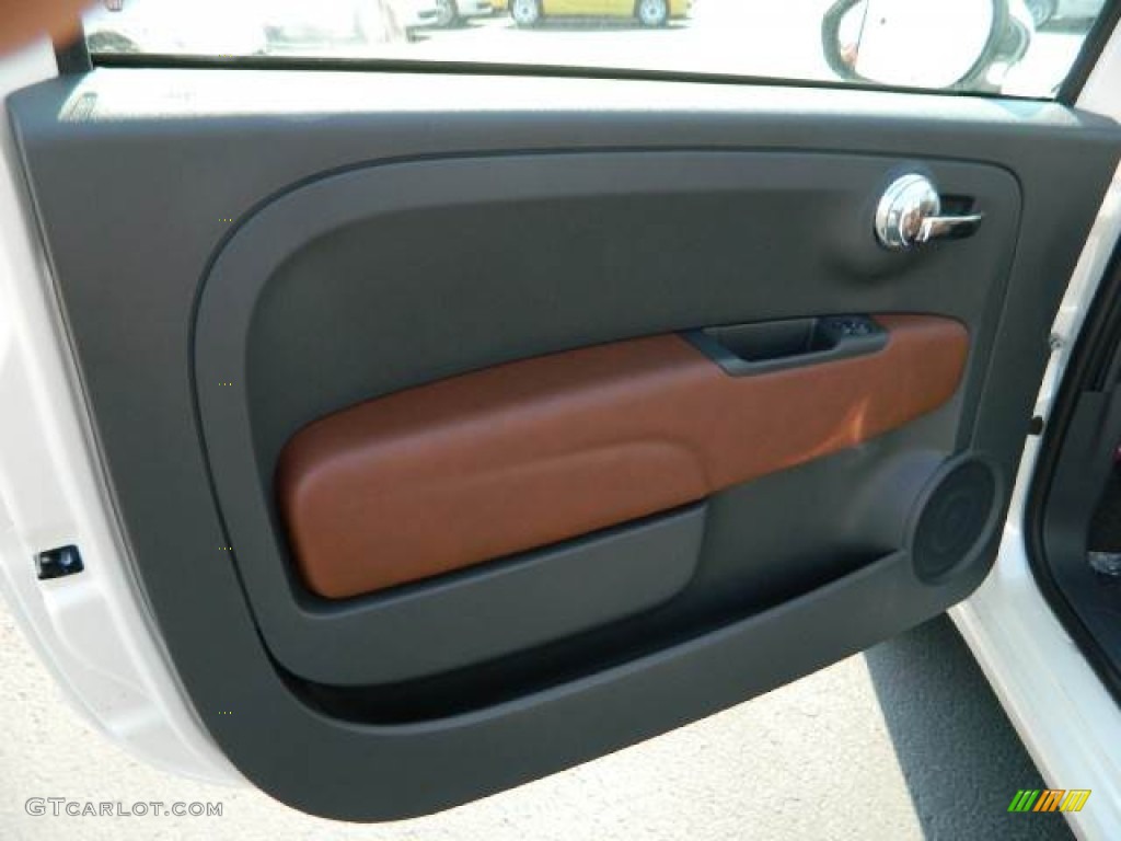 2012 Fiat 500 c cabrio Lounge Pelle Marrone/Avorio (Brown/Ivory) Door Panel Photo #58132208