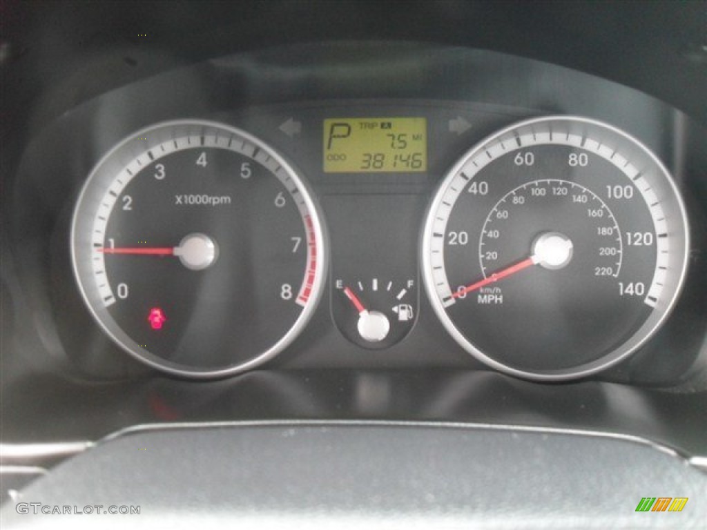 2009 Hyundai Accent GLS 4 Door Gauges Photo #58133606