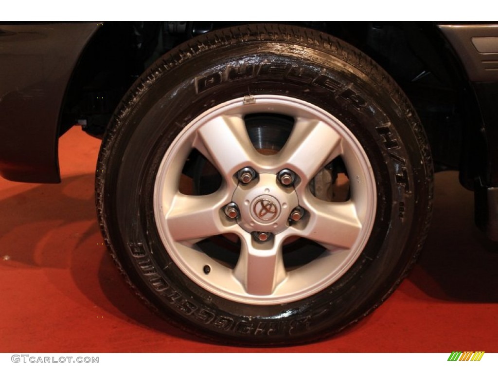 2004 Toyota Land Cruiser Standard Land Cruiser Model Wheel Photos