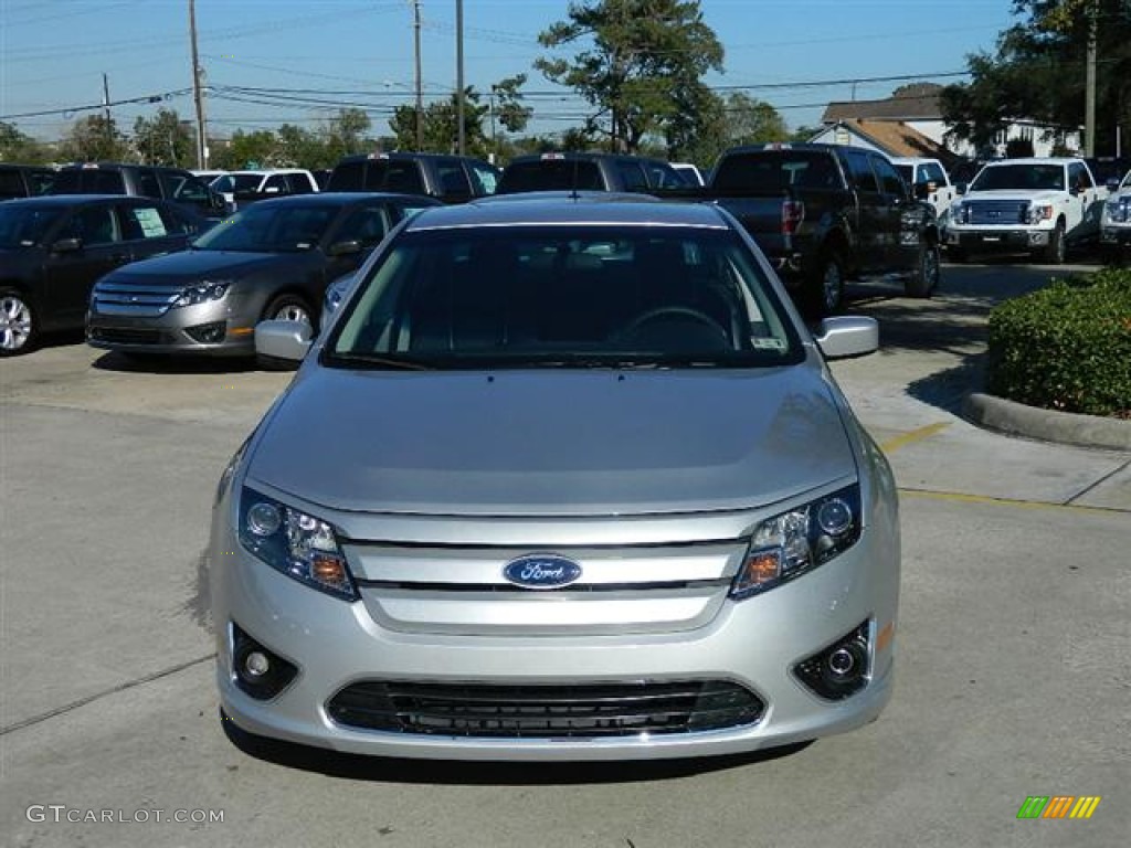2012 Fusion SE - Ingot Silver Metallic / Charcoal Black photo #2