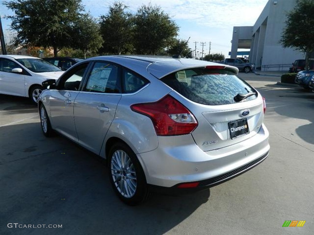 2012 Focus SEL 5-Door - Ingot Silver Metallic / Charcoal Black photo #5