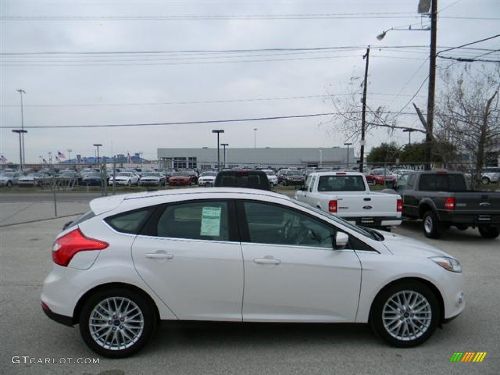 2012 Focus SEL 5-Door - White Platinum Tricoat Metallic / Stone photo #4