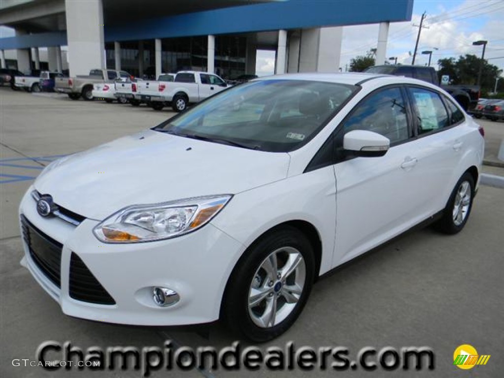 2012 Focus SE Sport Sedan - Oxford White / Two-Tone Sport photo #1