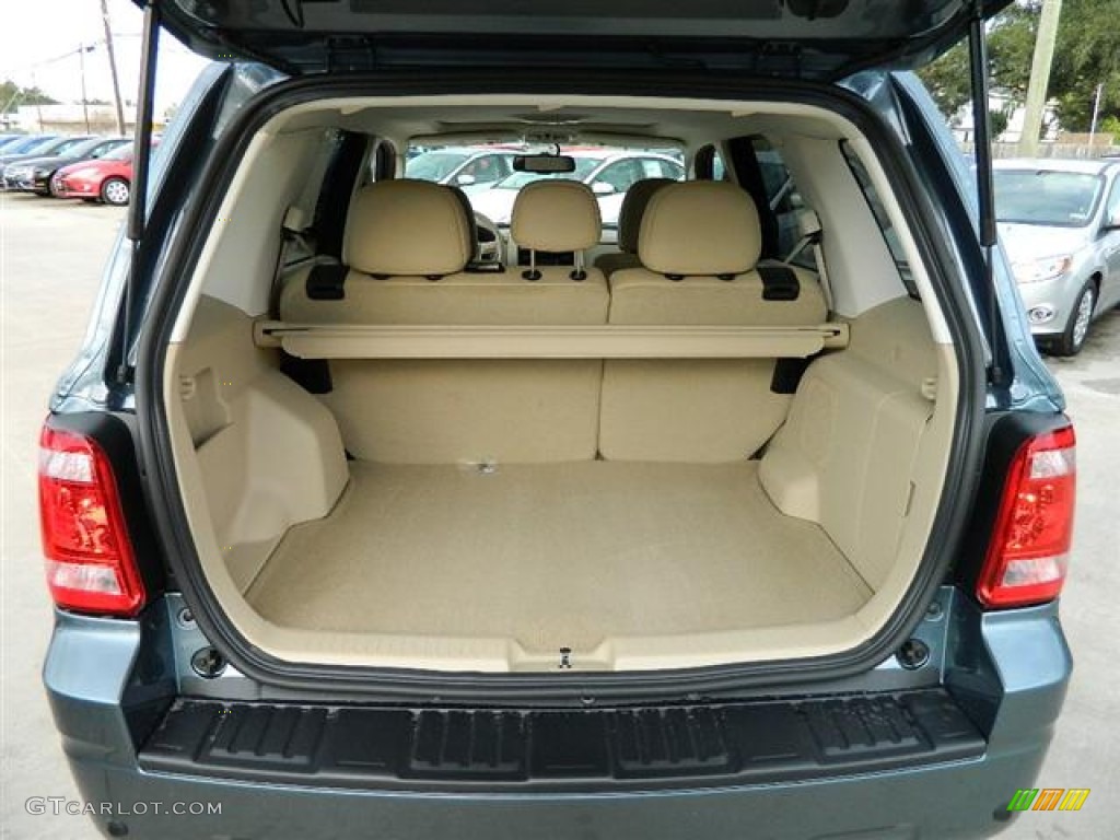 2012 Ford Escape Limited V6 Trunk Photo #58146338