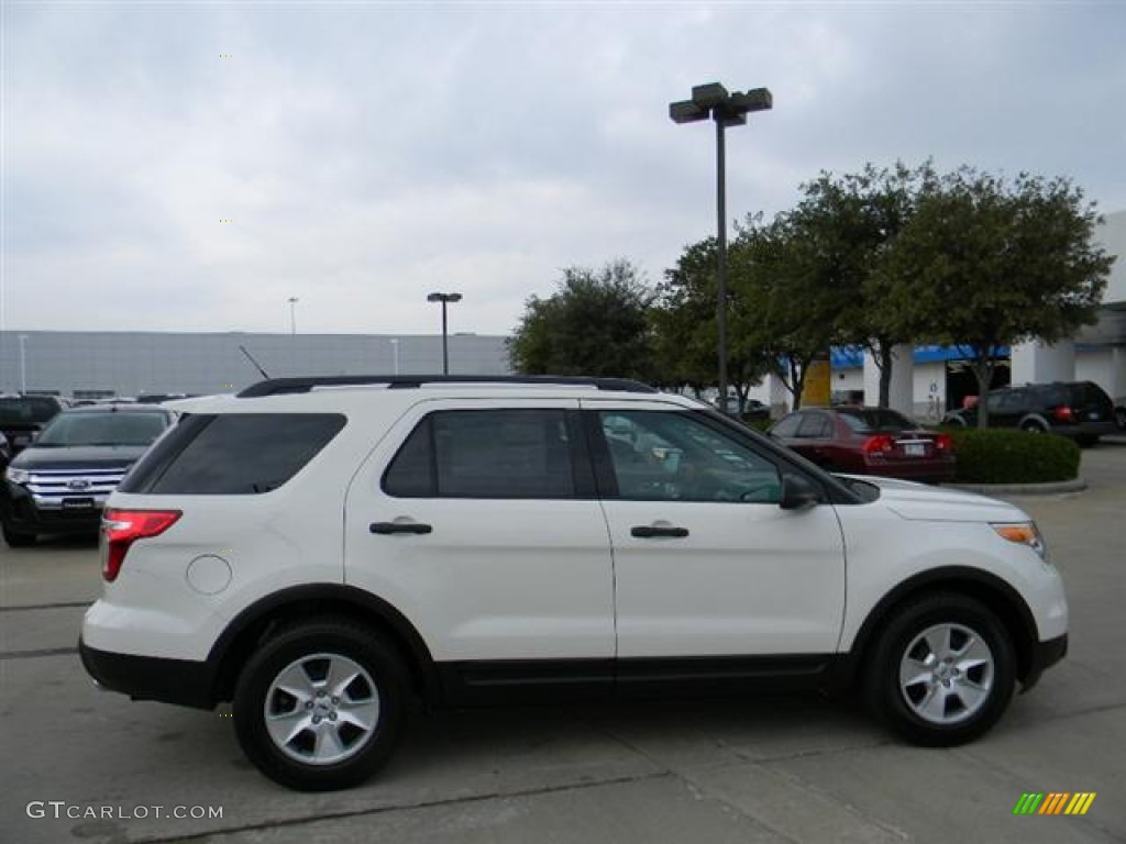 2012 Explorer FWD - White Suede / Medium Light Stone photo #4