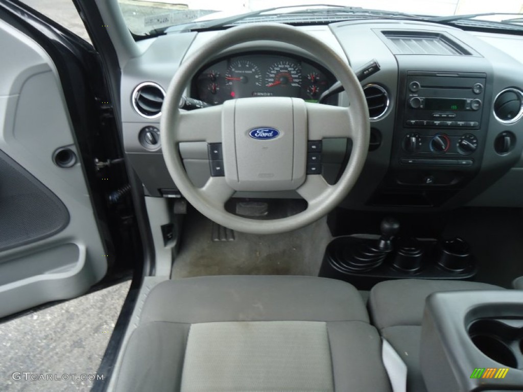 2006 F150 XLT SuperCab 4x4 - Black / Medium/Dark Flint photo #30