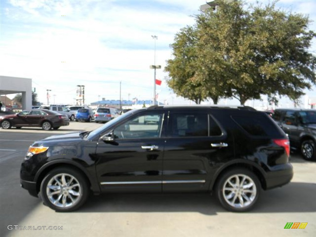 2012 Explorer XLT - Black / Charcoal Black photo #8