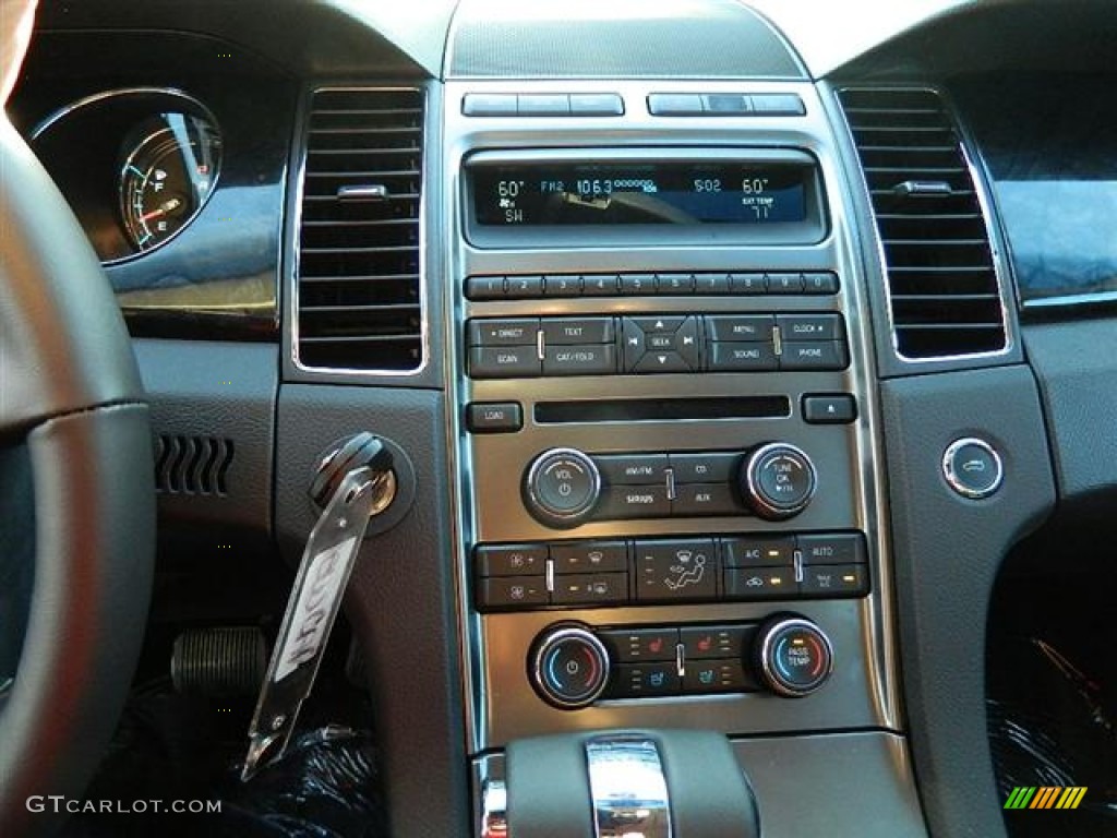 2012 Ford Taurus Limited Controls Photo #58148964
