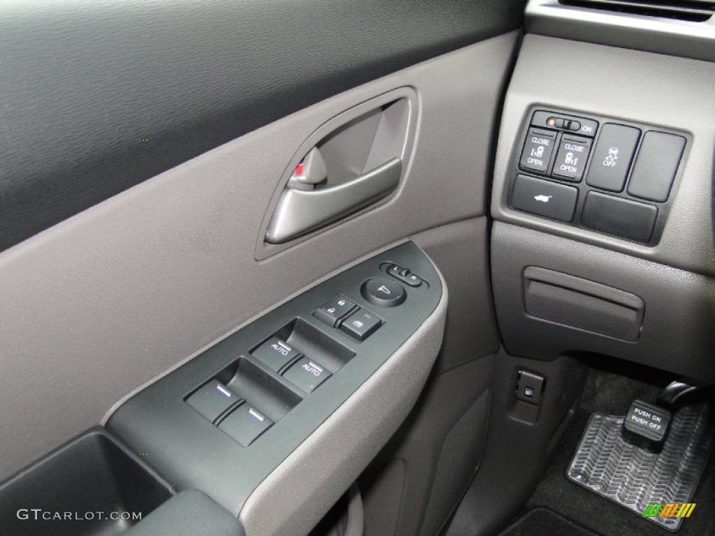2012 Odyssey EX-L - Taffeta White / Gray photo #16