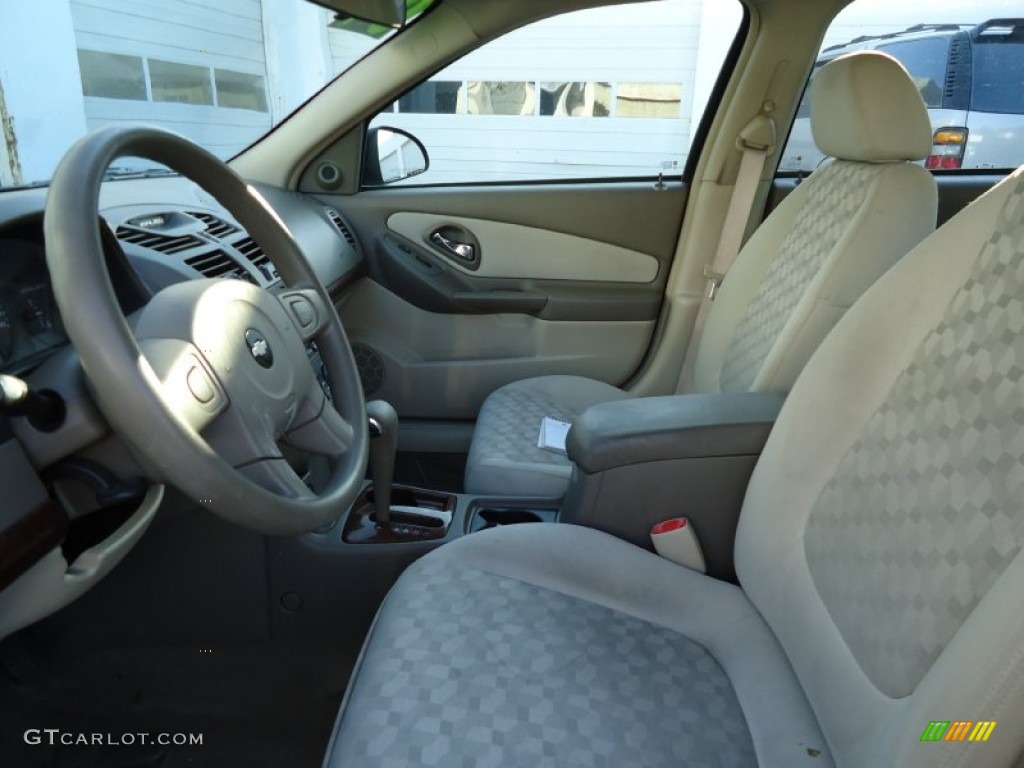 Gray Interior 2004 Chevrolet Malibu Maxx LS Wagon Photo #58153028