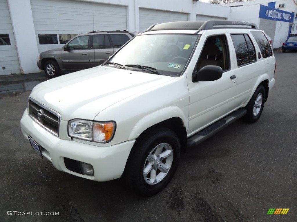 2004 Pathfinder SE 4x4 - Glacier Pearl / Beige photo #2