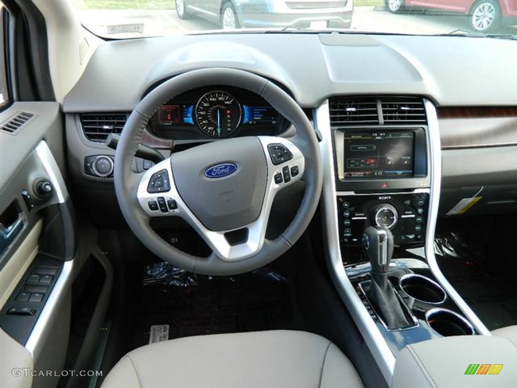 2012 Edge Limited - White Platinum Metallic Tri-Coat / Medium Light Stone photo #13