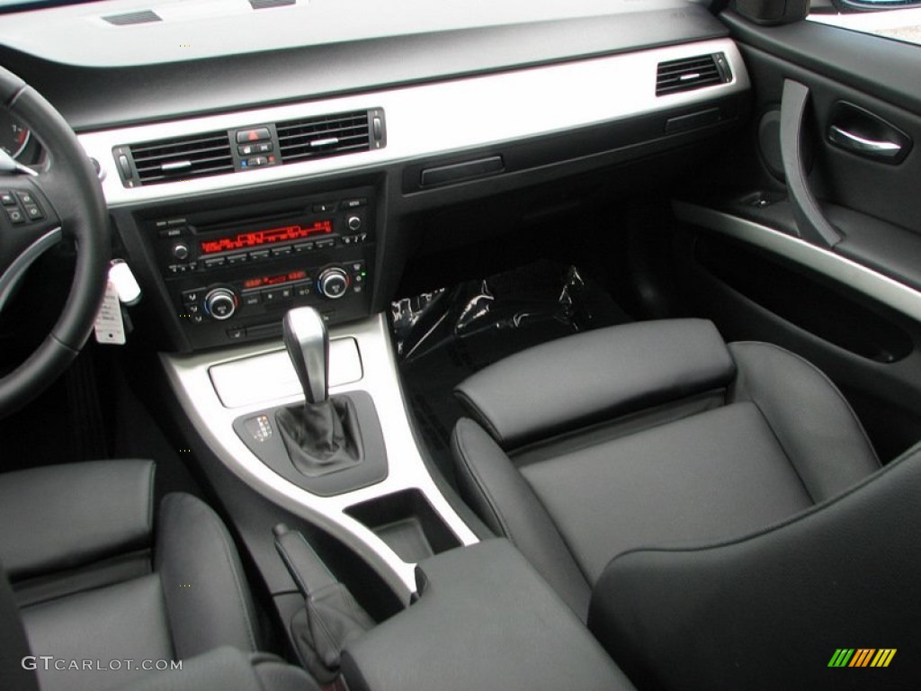 2008 BMW 3 Series 328i Sedan Black Dashboard Photo #58156559