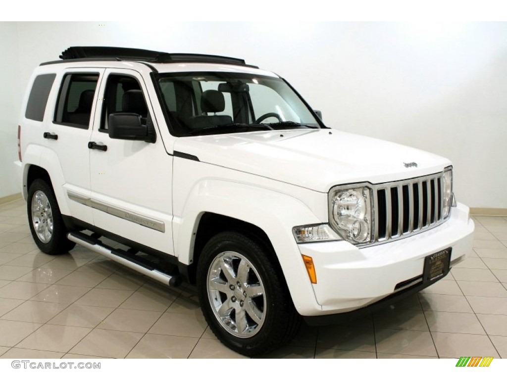 2011 Liberty Limited 4x4 - Bright White / Dark Slate Gray photo #1