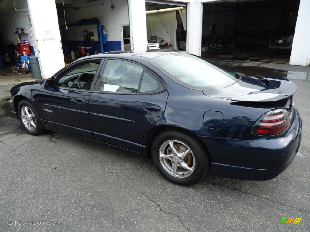 2003 Grand Prix GT Sedan - Blue Black Metallic / Graphite photo #8