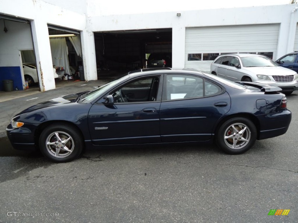 2003 Grand Prix GT Sedan - Blue Black Metallic / Graphite photo #9