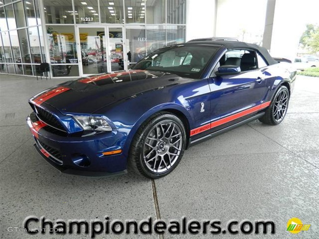 Kona Blue Metallic Ford Mustang