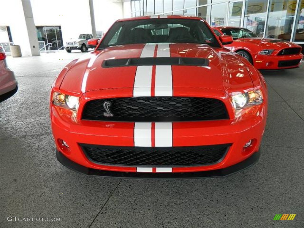 2012 Mustang Shelby GT500 SVT Performance Package Coupe - Race Red / Charcoal Black/White photo #2