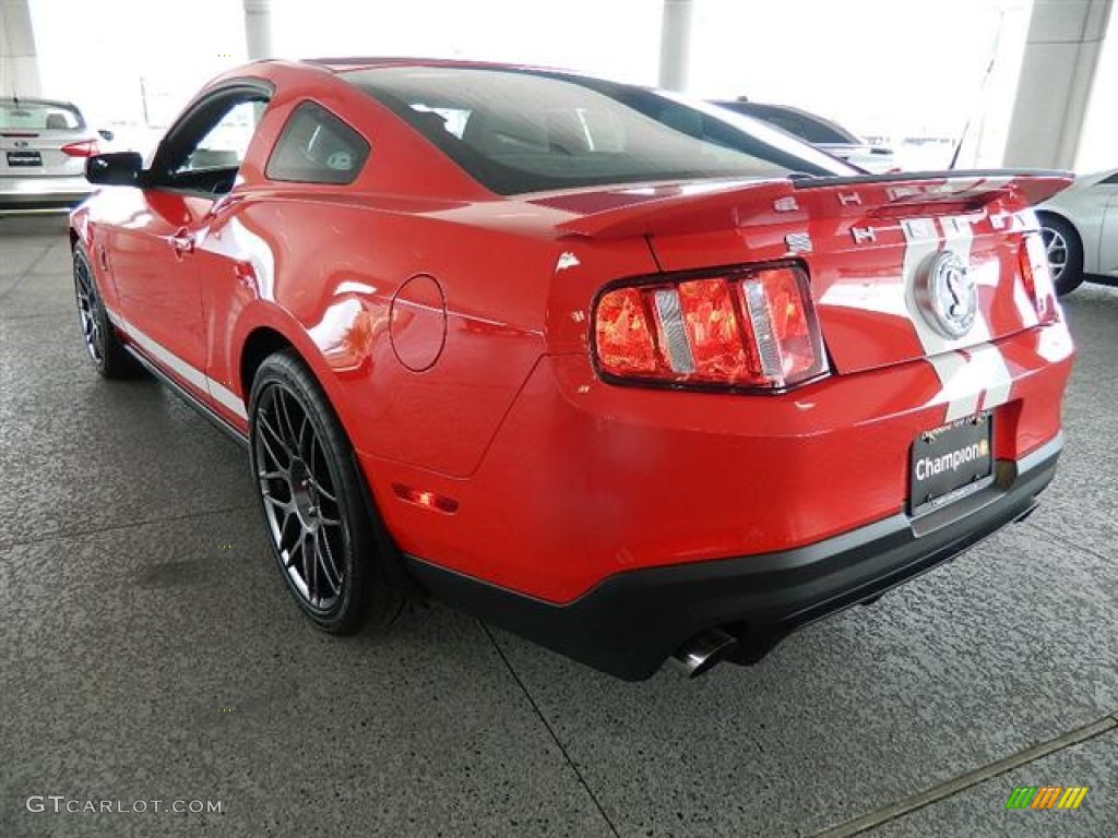 2012 Mustang Shelby GT500 SVT Performance Package Coupe - Race Red / Charcoal Black/White photo #7
