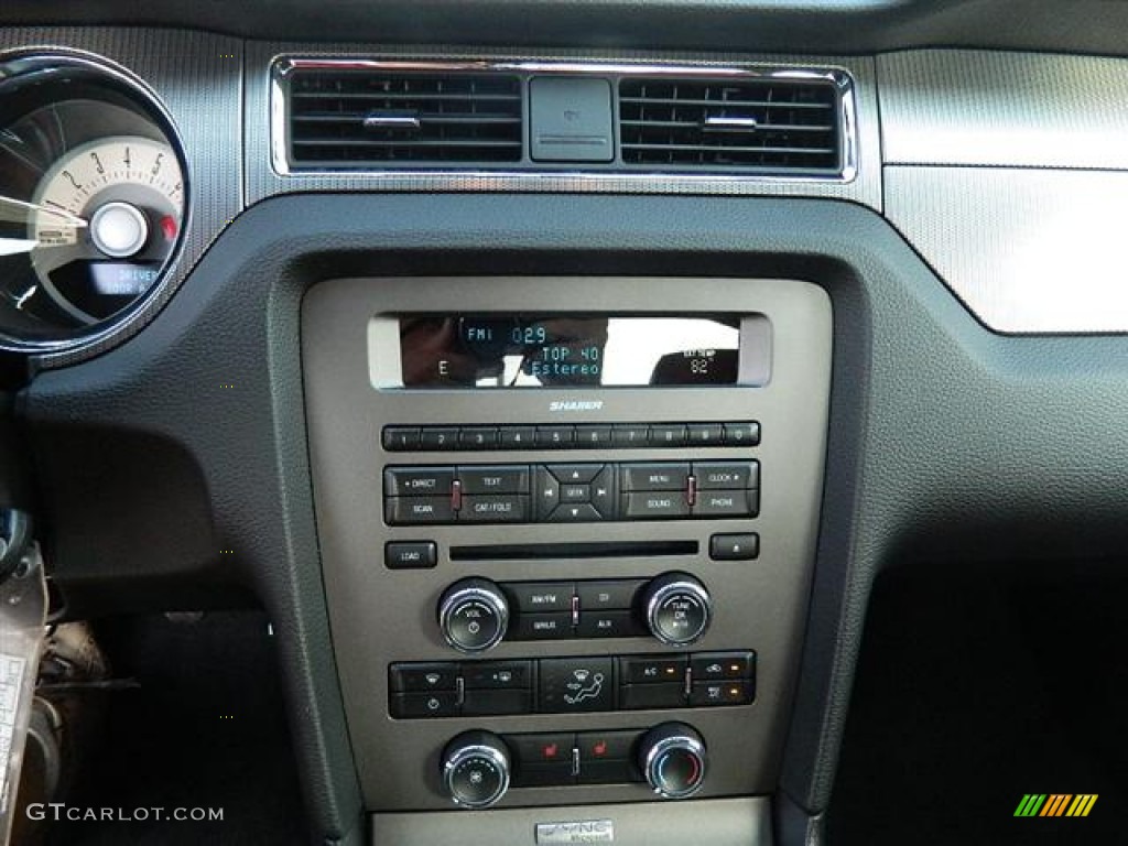 2012 Ford Mustang GT Premium Coupe Controls Photo #58160439