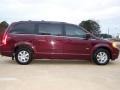 Deep Crimson Crystal Pearlcoat - Town & Country Touring Signature Series Photo No. 7