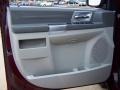 Deep Crimson Crystal Pearlcoat - Town & Country Touring Signature Series Photo No. 11