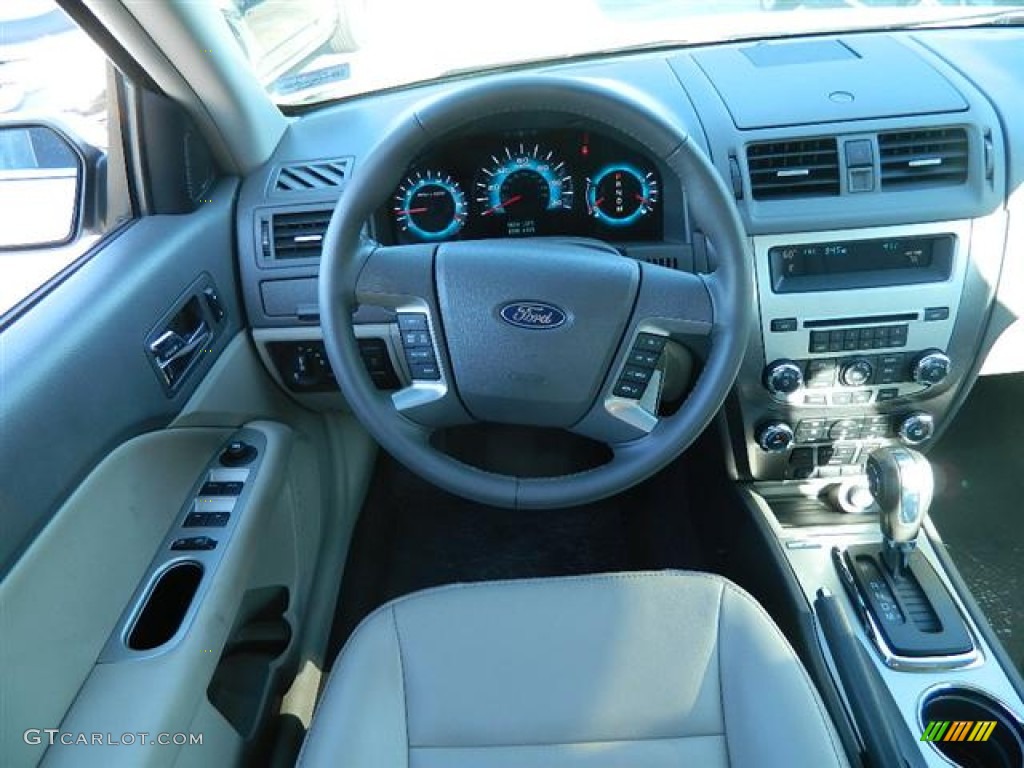 2011 Fusion SEL V6 - White Platinum Tri-Coat / Medium Light Stone photo #13