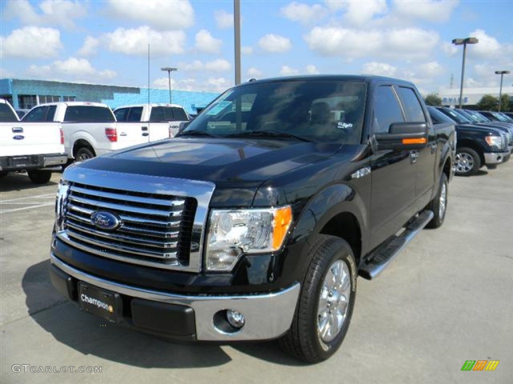 2011 F150 XLT SuperCrew - Ebony Black / Steel Gray photo #10