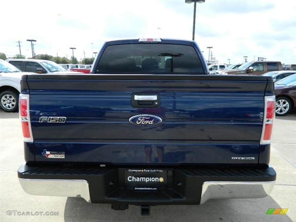 2011 F150 XLT SuperCrew 4x4 - Dark Blue Pearl Metallic / Steel Gray photo #6