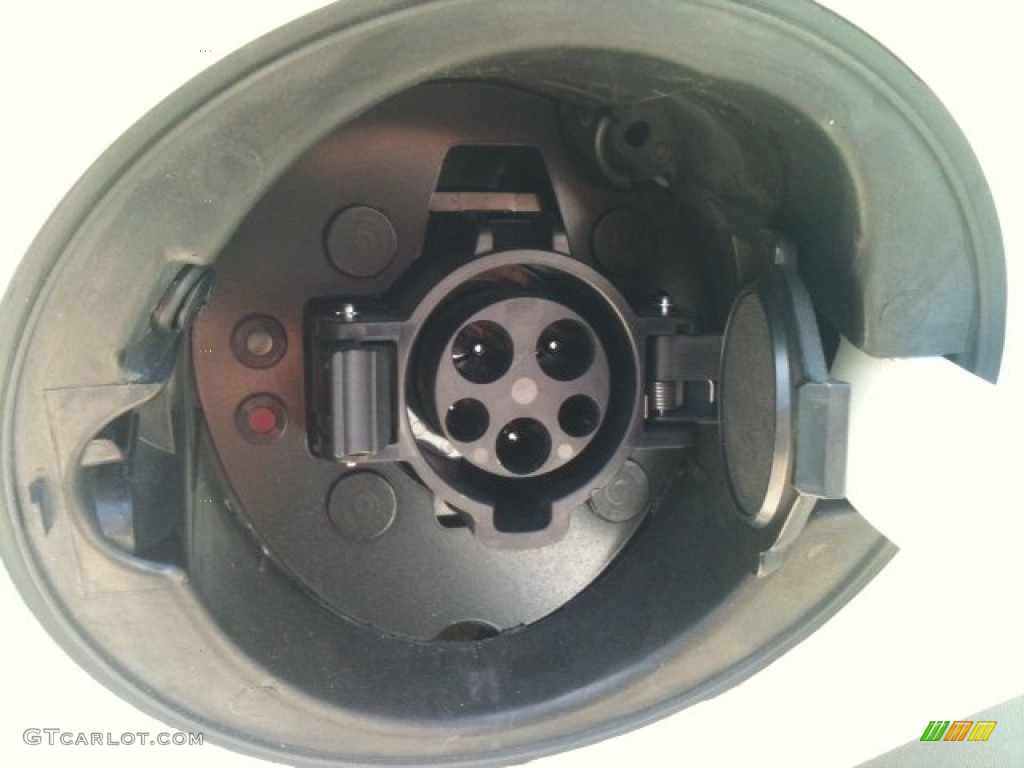 Electric Plug-in 2011 Ford Transit Connect Electric Parts
