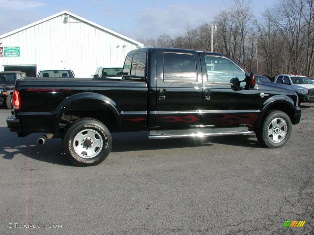 2005 F350 Super Duty Harley-Davidson Crew Cab 4x4 - Black / Harley-Davidson Black/Grey photo #8