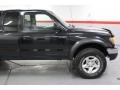 Black Sand Pearl - Tacoma V6 TRD Xtracab 4x4 Photo No. 32