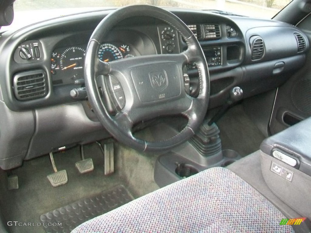 2002 Dodge Ram 2500 SLT Quad Cab Mist Gray Dashboard Photo #58171515