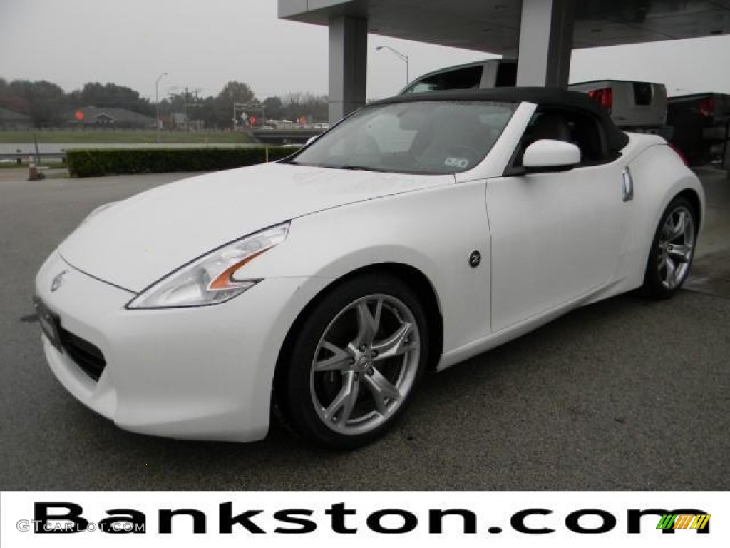 2010 370Z Sport Touring Roadster - Pearl White / Gray Leather photo #1