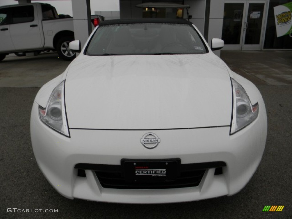 2010 370Z Sport Touring Roadster - Pearl White / Gray Leather photo #2