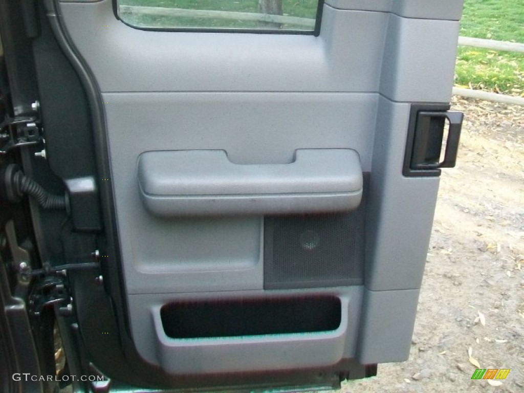 2004 F150 XLT SuperCab - Dark Shadow Grey Metallic / Medium/Dark Flint photo #30