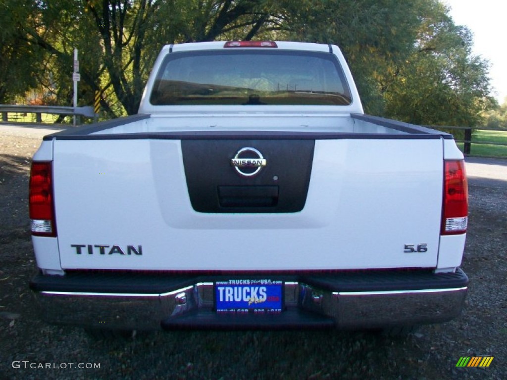 2008 Titan XE King Cab 4x4 - Blizzard White / Charcoal photo #3