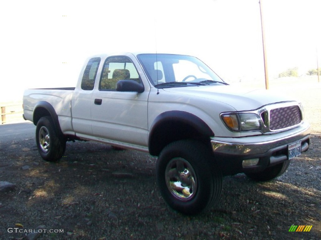 2004 Tacoma PreRunner Double Cab - Super White / Oak photo #1