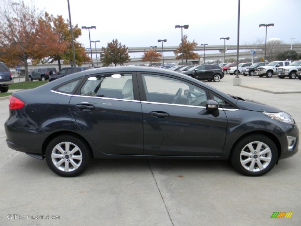 2011 Fiesta SEL Sedan - Monterey Grey Metallic / Cashmere/Charcoal Black Leather photo #3