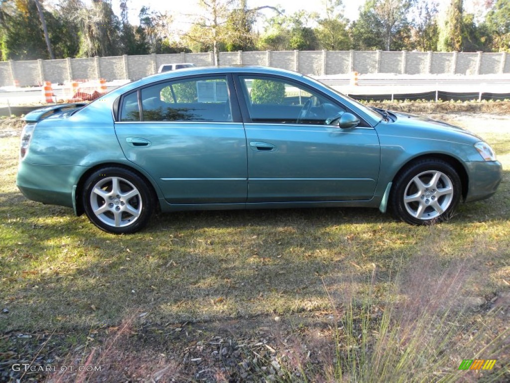 2002 Altima 3.5 SE - Seascape Light Blue / Charcoal Black photo #13