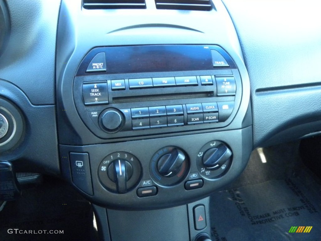 2002 Altima 3.5 SE - Seascape Light Blue / Charcoal Black photo #21