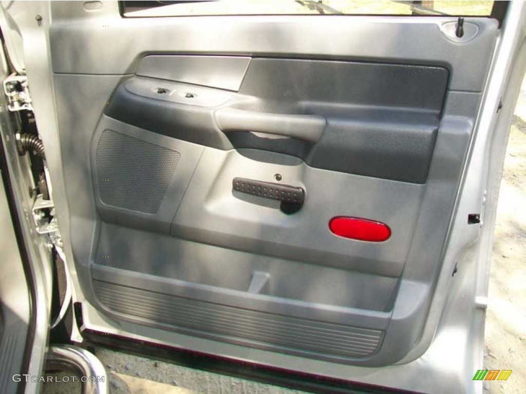 2008 Ram 3500 Big Horn Edition Quad Cab 4x4 - Bright Silver Metallic / Medium Slate Gray photo #25